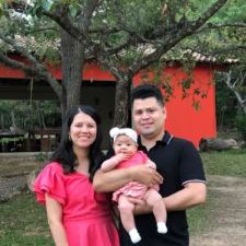 2022 Almendarez, Rebeca Family Photo